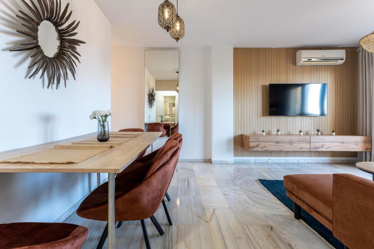 Apartamento Beachfront Retreat Big Balcony And City Sea Views *